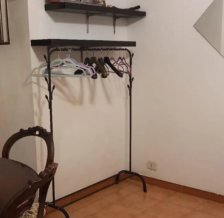Piccolo Appartamento Pdrone-1